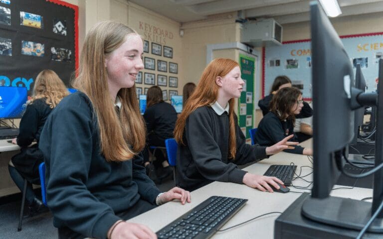 InnovateHer Students
