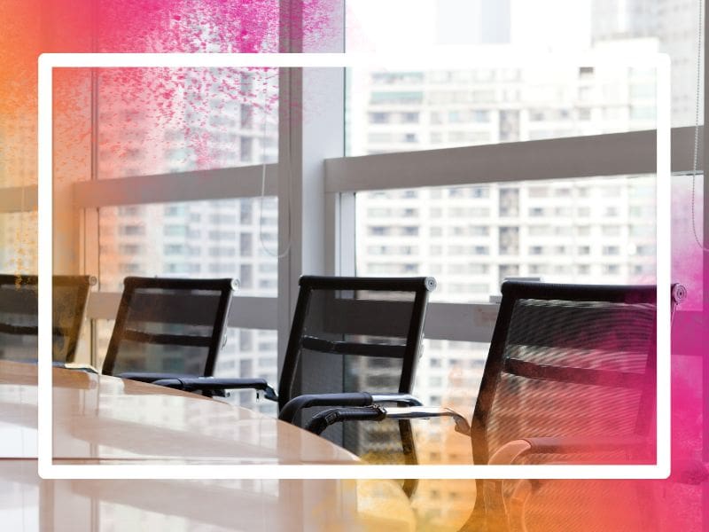 Breaking the Silicon Ceiling: Women Pioneers in Tech Leadership