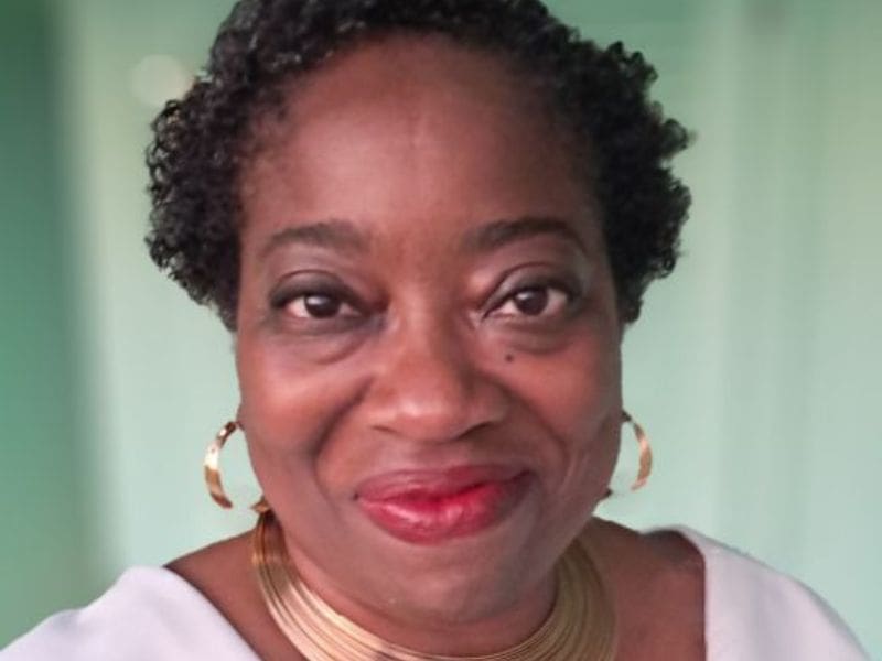 Suki Fuller, Miribure