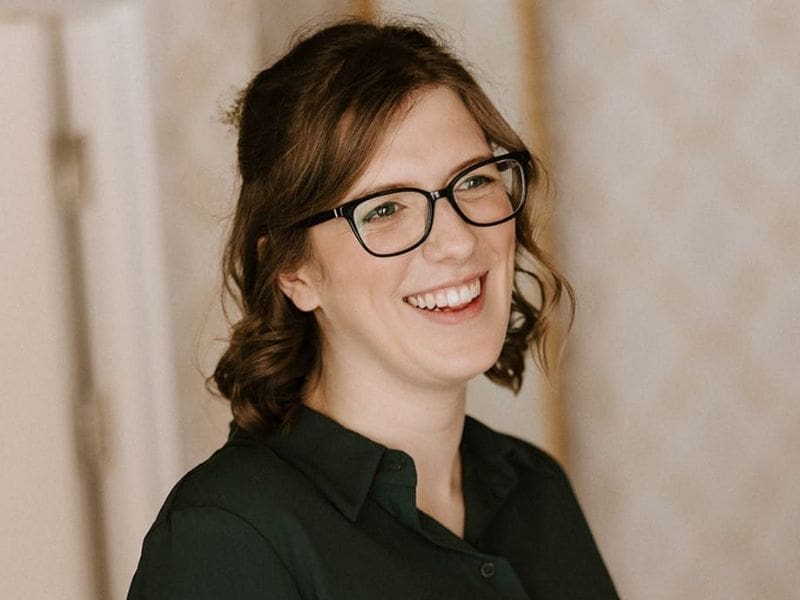 Megan Bourne, Levy